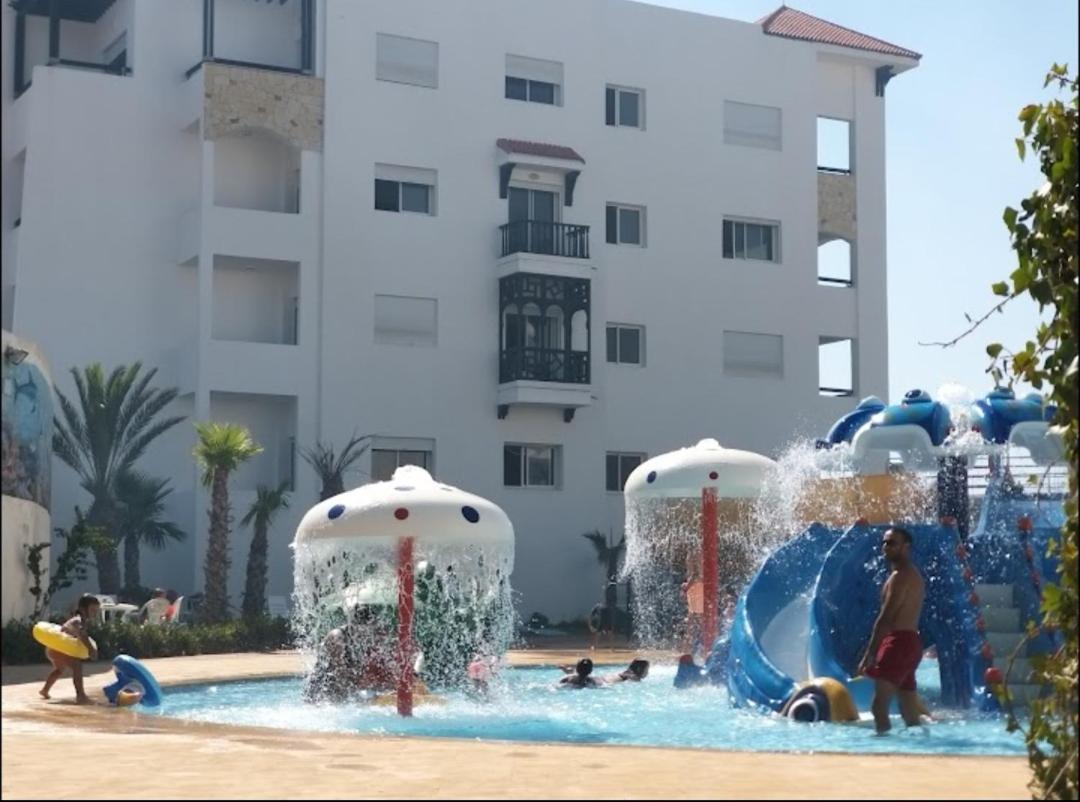 Chez Marya Marina Golf Uniquement Famille 公寓 *